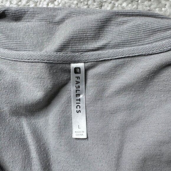 Fabletics Astoria Ribbed Waterfall Cardigan Gray FLAWS - Picture 4 of 9